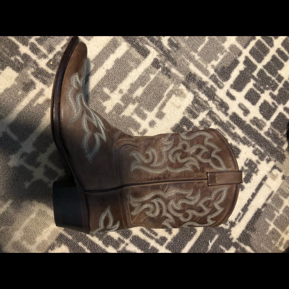 Old west leather boots